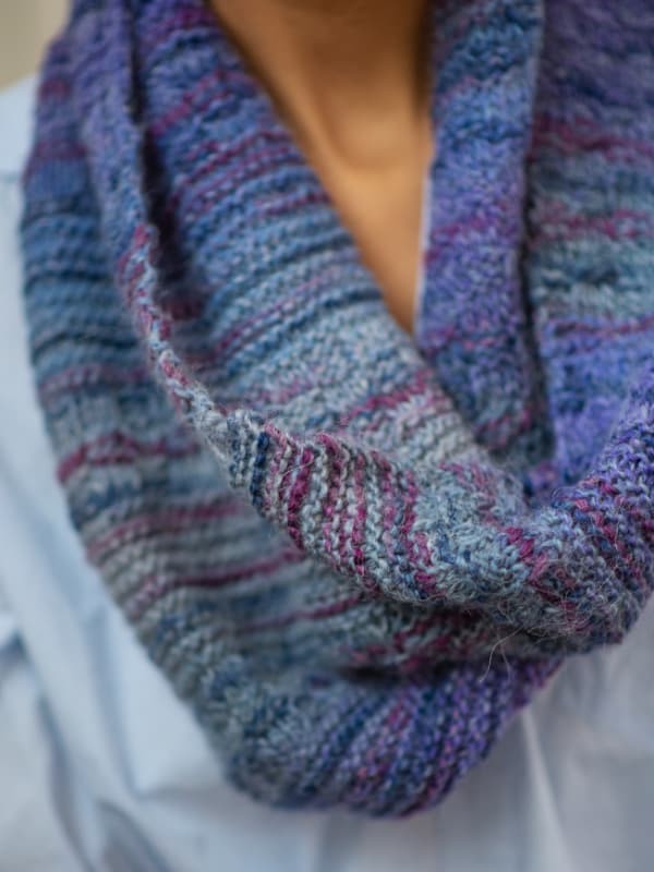 Cowl Marissa. Free knitting pattern