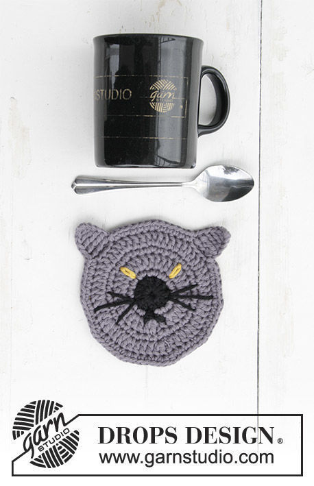 Coaster Lucifurr. Free crochet pattern (appliqued embellished; Shapes: circle).
