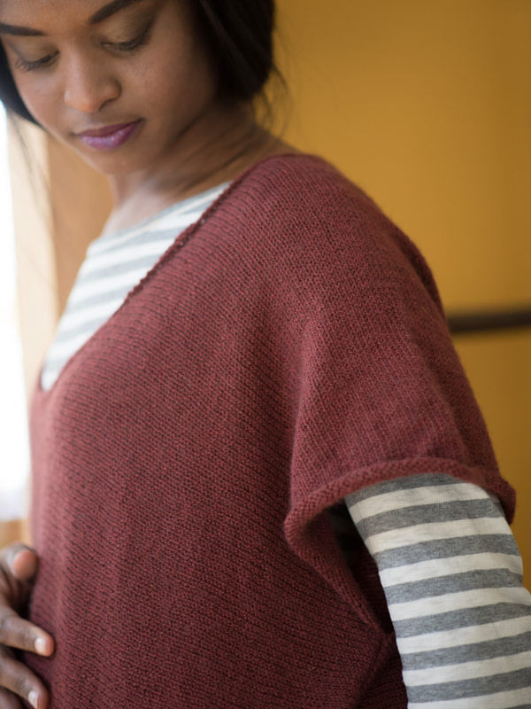 Free knitting pattern for simple oversized tee Cora. 3