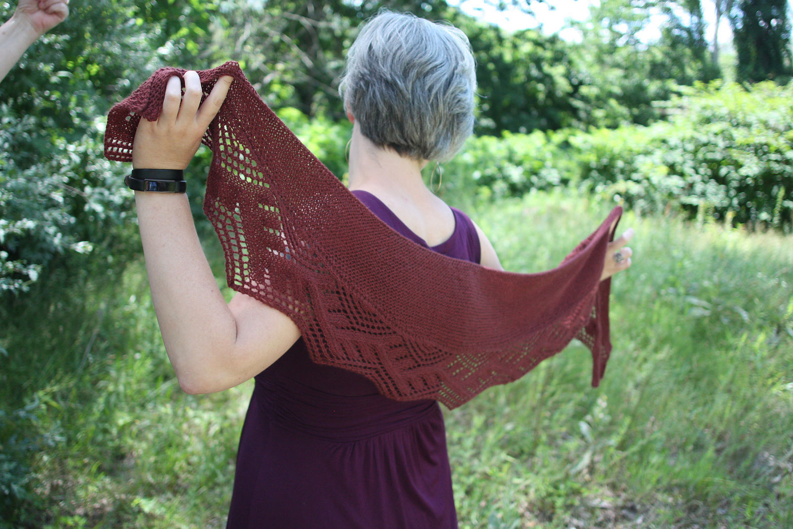 Knitted lace shawl Ceridwen. Free pattern. 2