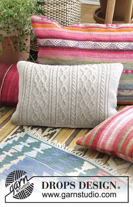 Pillow Morgan's Daughter. Free knitting pattern.