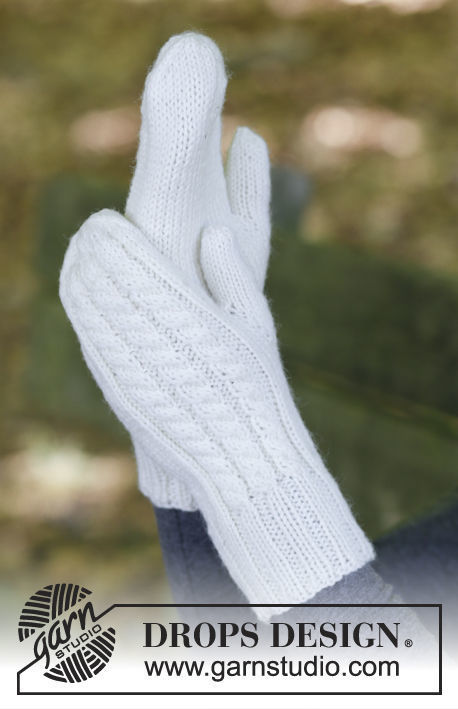 Unisex (teen, adult) mittens Morgenfrost. Free knitting pattern.
