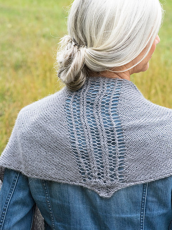 Women's knit shawl Dowson. Free pdf pattern (lace).