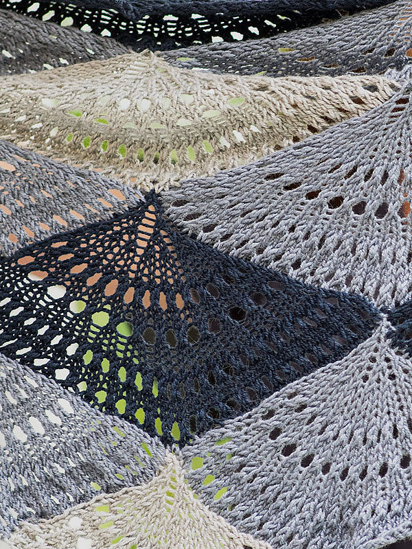 Women's knit shawl Ostro. Free pdf pattern (shapes: triangle). 2