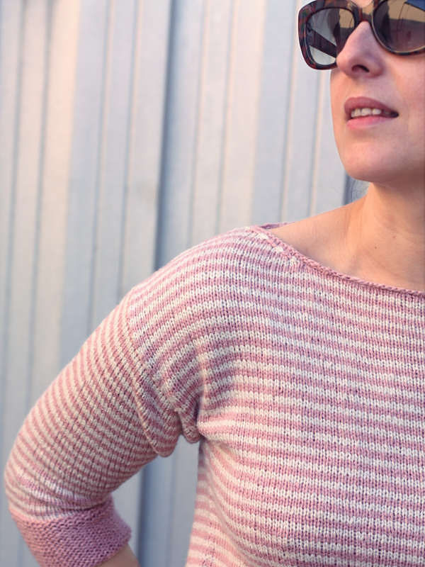 Women's sweater Cameron. Free written pattern for knitting.