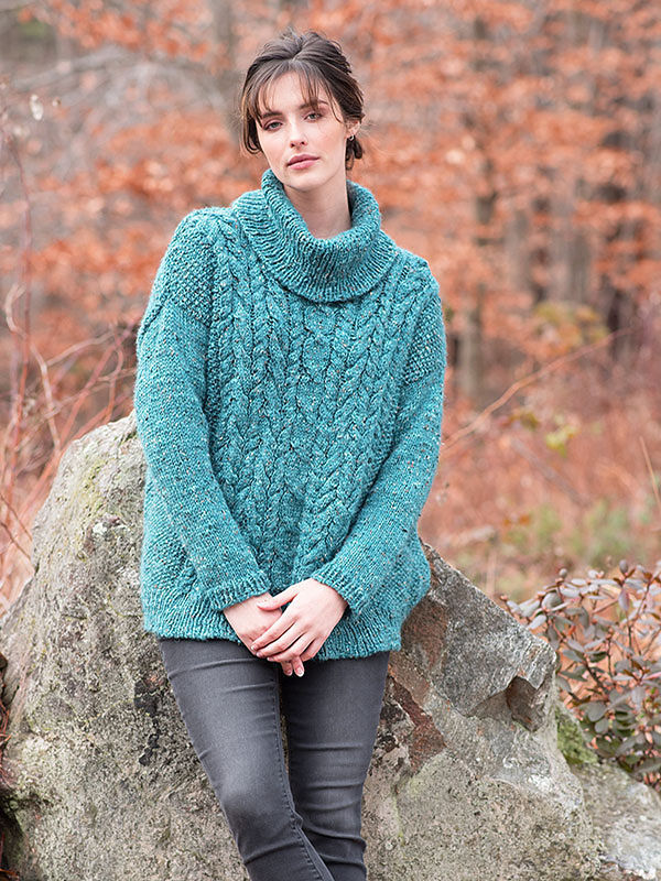 Women's sweater Perdita. Cabled pullover knitting pattern.